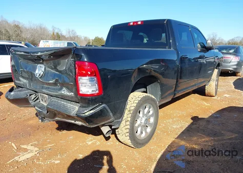 2021 Ram 2500 Big Horn 4X4 6'4 Box z USA, uszkodzony, nr VIN 3C6UR5DL1MG509774